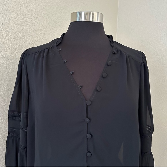 NWT Torrid Chiffon Ruffle Collar Eyelet Embroidered Black Blouse - Picture 4 of 15